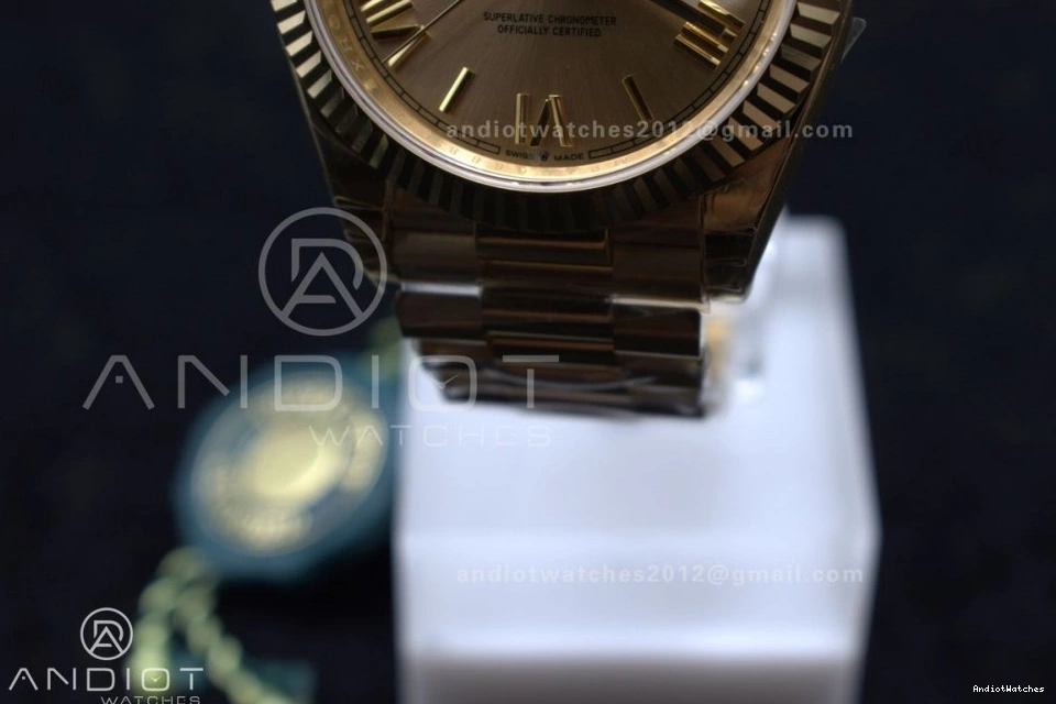 RG DayDate 40 Dial on Bracelet A GSF Weight Gold 390 OnTrend President Roman Gain 0113
